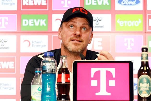 1. FC Köln 1. FC Köln, Pressekonferenz zum Heimspiel gegen den VFB Stuttgart, Lukas Kwasniok (1. FC Köln). 26.09.2025, Bild: