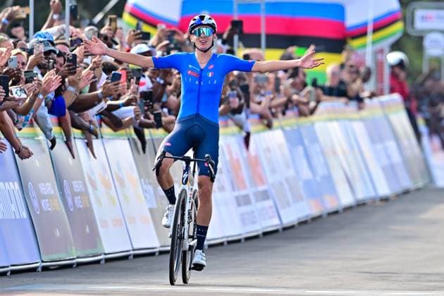 FINN Lorenzo Italy Straßenrennen Männer U23 Straßen WM Ruanda FINN Lorenzo Italy Straßenrennen Männer U23. 29th World Championships MU - Road Race (WC) One day race, Kigali, (164.6km) UCI-Straßenweltmeisterschaften 2025 in Kigali Ruanda. 2025 UCI Road World Championships Kigali Rwanda 26.09.2025
