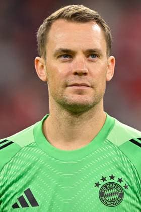 Muenchen, Allianz Arena, 17.09.25, GER, Herren, UEFA Champions Leaugue, Saison 2025-2026, FC Bayern Muenchen - Chelsea FC Bild: Torwart Manuel NEUER (Muenchen) UEFA regulations prohibit any use of photographs as image sequences and or quasi-video. Bayern Deutschland *** Muenchen, Allianz Arena, 17 09 25, GER, Herren, UEFA Champions Leaugue, Saison 2025 2026, FC Bayern Muenchen Chelsea FC Bild Torwart Manuel NEUER Muenchen UEFA regulations prohibit any use of photographs as image sequences and or quasi video Bayern Germany