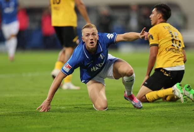 26.09.2025, xdcx, Fussball 2. Bundesliga, SV Darmstadt 98 - SG Dynamo Dresden, emonline, emspor, despor, v.l., Torjubel zum 1:0 durch Isac Lidberg (SV Darmstadt 98), Goal celebration, celebrate the goal DFL DFB REGULATIONS PROHIBIT ANY USE OF PHOTOGRAPHS AS IMAGE SEQUENCES AND OR QUASI-VIDEO.