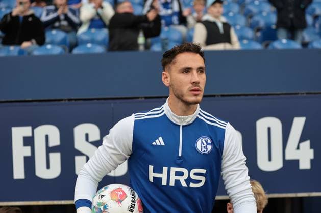Justin Heekeren (FC Schalke 04) beim Spiel der 2. Bundesliga (Saison 2025 26) FC Schalke 04 - Greuther Fürth Copyright: Thomas Pakusch
