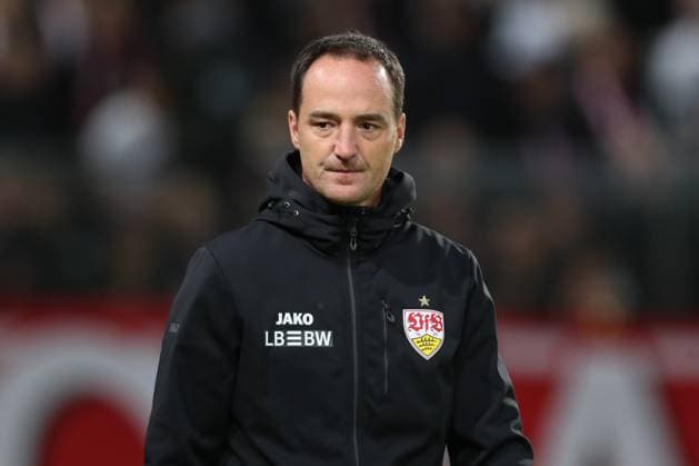 26.09.2025, xtgx, Fussball 3. Liga, FC Energie Cottbus - VfB Stuttgart II emspor, v.l. Nico Willig (Stuttgart, Trainer) Portrait, Portraet, Einzelbild (DFL DFB REGULATIONS PROHIBIT ANY USE OF PHOTOGRAPHS as IMAGE SEQUENCES and or QUASI-VIDEO) Cottbus