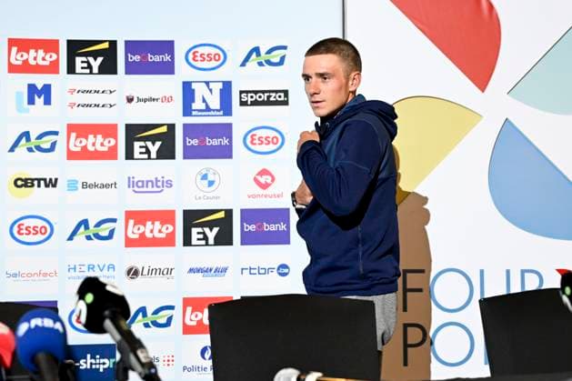 UCI 2025 Road World Championship, WM, Weltmeisterschaft Kigali 26 09 2025 - media activities KIGALI, RWANDA - SEPTEMBER 26 : Evenepoel Remco (BEL) pictured during a press conference, PK, Pressekonferenz prior the Men Elite cycling road race of the UCI Road World Championships 2025 92nd edition an UCI World Championships cycling race of 267.5 km with start in Kigali and finish in Kigali on September 26, 2025 in Kigali, Rwanda, 26 09 2025 Kigali Rwanda  Copyright: xJanxDexMeuleneirx