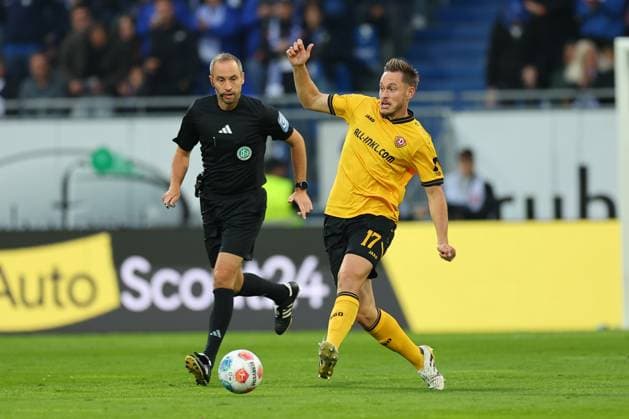Darmstadt, Merck-Stadion am Böllenfalltor, 26.09.2025, Fussball - 2.Bundesliga - SV Darmstadt 98 - SG Dynamo Dresden, 7.Spieltag, v.l. Aljaz Casar (Dynamo Dresden) Darmstadt Merck-Stadion am Böllenfalltor Hessen Deutschland
