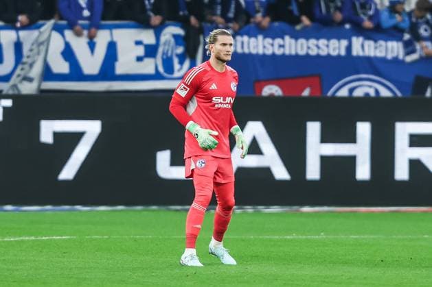 Fussball, 2. Bundesliga Saison 2025 2026 7. Spieltag FC Schalke 04 - SpVgg Greuther Fürth 26.09.2025, VELTINS-Arena Loris Karius (FC Schalke 04, 1) Gelsenkirchen VELTINS-Arena Nordrhein-Westfalen Deutschland