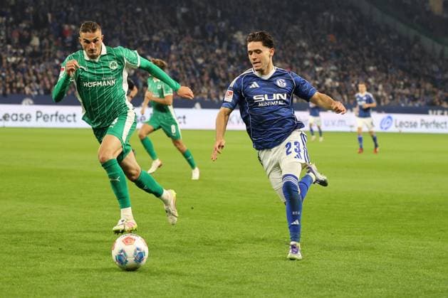 Soufiane El-Faouzi (FC Schalke 04) beim Spiel der 2. Bundesliga (Saison 2025 26) FC Schalke 04 - Greuther Fürth Copyright: Thomas Pakusch