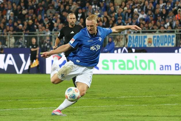 26.09.2025, xpfrx, Fussball 2.Bundesliga, SV Darmstadt 98 - Dynamo Dresden v.l. Isac Alexi Sivert Lidberg (SV Darmstadt 98) (DFL DFB REGULATIONS PROHIBIT ANY USE OF PHOTOGRAPHS as IMAGE SEQUENCES and or QUASI-VIDEO) Darmstadt