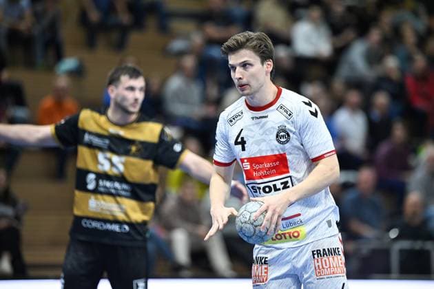 Paul Holzhacker (VfL Luebeck Schwartau, 4) HC Elbflorenz 2006 vs. VfL Luebeck Schwartau, 2. Handball Bundesliga Herren, Spielzeit 2025 2026, 26.09.2025 HC Elbflorenz 2006 vs. VfL Luebeck Schwartau, 2. Handball Bundesliga Herren, Spielzeit 2025 2026, 26.09.2025 Dresden Copyright: xEibner-Pressefoto xHoepnerx EP_PHR