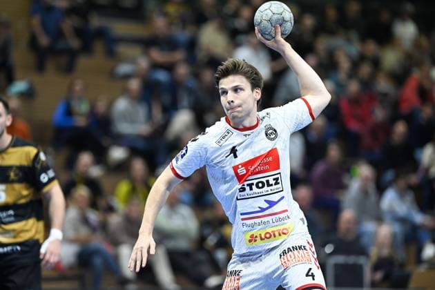 Paul Holzhacker (VfL Luebeck Schwartau, 4) HC Elbflorenz 2006 vs. VfL Luebeck Schwartau, 2. Handball Bundesliga Herren, Spielzeit 2025 2026, 26.09.2025 HC Elbflorenz 2006 vs. VfL Luebeck Schwartau, 2. Handball Bundesliga Herren, Spielzeit 2025 2026, 26.09.2025 Dresden Copyright: xEibner-Pressefoto xHoepnerx EP_PHR