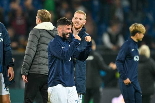 Marco Richter (SV Darmstadt 1898, 23) Freut sich über den Sieg, GER, SV Darmstadt 98 vs Dynamo Dresden, Fussball, 2.Bundesliga, 7. Spieltag, Spielzeit 2025 2026, 26.09.2025. DFL REGULATIONS PROHIBIT ANY USE OF PHOTOGRAPHS AS IMAGE SEQUENCES AND OR QUASI-VIDEO GER, SV Darmstadt 98 vs Dynamo Dresden, Fussball, 2.Bundesliga, 7. Spieltag, Spielzeit 2025 2026, 26.09.2025. Darmstadt
