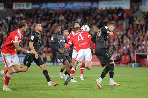 4 Tim Campulka (Energie Cottbus) erzielt das 4-0 Fussball 3. Liga 2025 2026 FC Energie Cottbus - VfB Stuttgart II