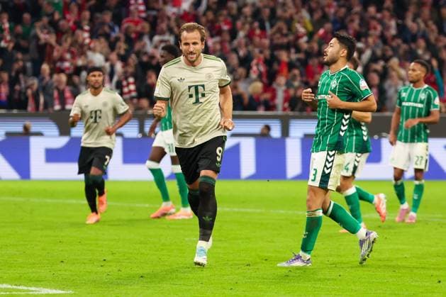 Jubel von Harry Kane 9 (FC Bayern Muenchen) nach seinem Treffer zum 2:0, , FC Bayern Muenchen vs. SV Werder Bremen, DFL, Bundesliga, Saison 2025 2026, Allianz Arena, Hinrunde, 5. Spieltag, 26.09.2025 DFB regulations prohibit any use of photographs as image sequences and or quasi-video Muenchen Bayern Deutschland