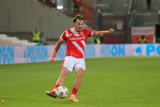 3 Henry Rorig (Energie Cottbus) Fussball 3. Liga 2025 2026 FC Energie Cottbus - VfB Stuttgart II