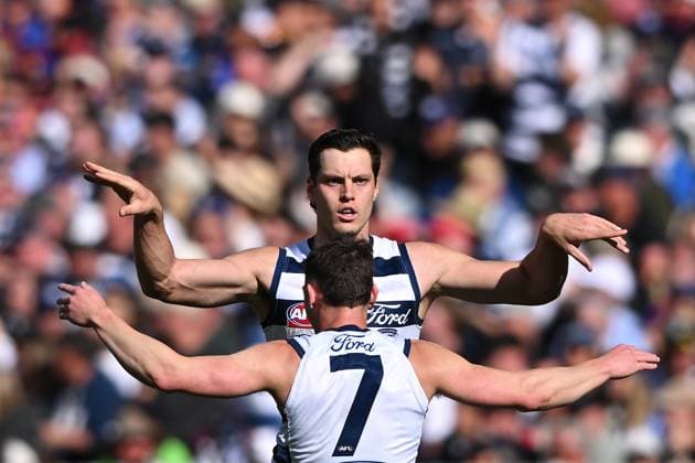 2025 AFL GRAND FINAL, Shannon Neale of Geelong celebrates with team mates after kicking a goal during the AFL Grand Final between the Geelong Cats and the Brisbane Lions at the Melbourne Cricket Ground in Melbourne, Saturday, September 27, 2025. ( NO ARCHIVING, EDITORIAL USE ONLY MELBOURNE VICTORIA AUSTRALIA  Copyright: xJAMESxROSSx 20250927111788917750