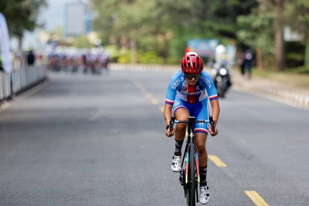 2025 UCI Road World Championships Picture by Alex Whitehead SWpix.com - 27 09 2025 - Cycling - 2025 UCI Road World Championships - Kigali Convention Centre, Kigali, Rwanda - Women Junior Road Race - Antonie Cermanova (Czechia) Copyright: x xSWpix.comx(t axPhotographyxHubxLtd)xAlexxWhitehead SWpix.comx SWP-3030-7650