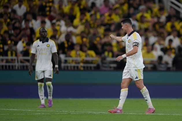 JEDDAH, SAUDI ARABIA - SEPTEMBER 26:Cristiano Ronaldo of Al alnassr celebrating his goal to make it 2-0 during the Saudi Pro League match between Al Ittihad and Al Nassr at King Abdullah Sports City on September 26, 2025 in Jeddah, Saudi Arabia. (Photo by Khalid Alhaj) SPO  Copyright: xKhalidxAlhaj