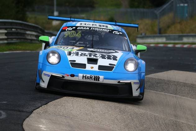 Martin Rump (EST) Antal Zsigo (SLO), 904, Porsche 911 GT3 Cup, Team: Muehlner Motorsport (BEL) GER, Motorsport, Nuerburgring Langstrecken Serie, NLS09, 57. ADAC Barbarossapreis, Nuerburgring, Nuerburg, Nordrhein-Westfalen, 27.09.2025 GER, Motorsport, Nuerburgring Langstrecken Serie, NLS09, 57. ADAC Barbarossapreis, Nuerburgring, Nuerburg, Nordrhein-Westfalen, 27.09.2025 Nuerburg *** Martin Rump EST Antal Zsigo SLO , 904, Porsche 911 GT3 Cup, Team Muehlner Motorsport BEL GER, Motorsport, Nuerburgring Langstrecken Serie, NLS09, 57 ADAC Barbarossapreis, Nuerburgring, Nuerburg, Nordrhein Westfalen, 27 09 2025 GER, Motorsport, Nuerburgring Langstrecken Serie, NLS09, 57 ADAC Barbarossapreis, Nuerburgring, Nuerburg, Nordrhein Westfalen, 27 09 2025 Nuerburg Copyright: xEibner-Pressefoto JuergenxAugstx EP_JAT