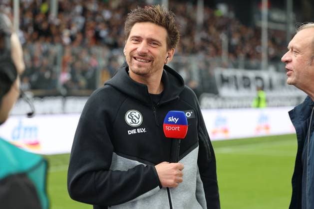 27.09.2025, Fussball, Herren, 2. Bundesliga, Saison 2025 2026, SV 07 Elversberg Holstein Kiel, Trainer Vincent Wagner (SV 07 Elversberg) Elversberg Ursapharm-Arena an der Kaiserlinde Saarland Deutschland (DEU) Copyright: xSebastianxBachx
