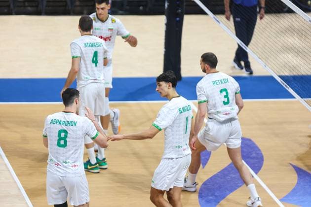 2025.09.27 Pasay City Manila siatkowka mezczyn Mistrzostwa Swiata FIVB 2025 Czechy - Bulgaria N z FIVB Men s World Championship, WM, Weltmeisterschaft 2025 Czechia - Bulgary semi finals polfinal radosc zwyciestwo winner win kibice doping Foto Szymon Gorski PressFocus 2025.09.27 Pasay City Manila volleyball men FIVB Men s World Championship 2025 Czechy - Bulgaria FIVB Men s World Championship 2025 Czechia - Bulgary semi finals polfinal radosc zwyciestwo winner win kibice doping Credit: Szymon Gorski PressFocus NEWSPIX.PL --- newspix.pl 