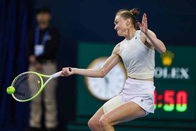 BEIJING, CHINA - SEPTEMBER 27: Allaksandra Sasnovich competes in the Women s Singles Round of 64 match against Naomi Osaka of Japan on day 6 of the 2025 China Open at National Tennis Center on September 27, 2025 in Beijing, China.  Copyright: xVCGx 111593533437