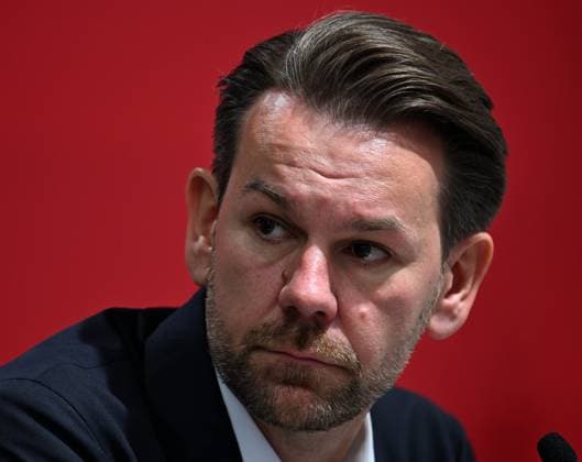 27.09.2025 , xophax, Fussball 1.Bundesliga, 1.FC Koeln Mitgliederversammlung , Präsidentenwahl. Rhein Energie Stadion Jahreshauptversammlung am Samstag den 27.09.2025. 1.FC Köln Thomas Kessler (DFL DFB REGULATIONS PROHIBIT ANY USE OF PHOTOGRAPHS as IMAGE SEQUENCES and or QUASI-VIDEO) Koeln