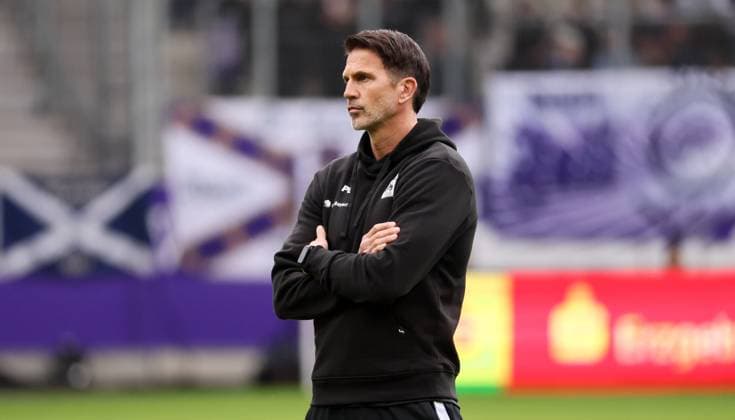 Aue, 27.09.2025, Erzgebirgsstadion, Fußball, 3.Liga, 3.Spieltag FC Erzgebirge Aue vs. TSV 1860 München , Im Bild; Trainer Patrick Glöckner Glöckner, 1860 München , Nur für journalistische Zwecke. Only for editorial use! , DFB DFL regulations prohibit any use of photographs as image sequences and or quasi-video. ,