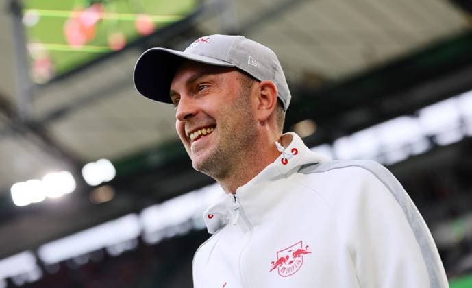 Wolfsburg - RB Leipzig Bundesliga Wolfsburg, 27.09.2025, Volkswagen Arena, Bundesliga, Spieltag 5 , VFL WOLFSBURG vs. RB LEIPZIG , Im Bild: Trainer Ole Werner (RB Leipzig) ,