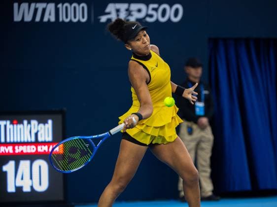 (250927) -- BEIJING, Sept. 27, 2025 -- Osaka Naomi hits a return during the women s singles second round match between Osaka Naomi of Japan and Aliaksandra Sasnovich of Belarus at 2025 China Open tennis tournament in Beijing, China, Sept. 27, 2025. ) (SP)CHINA-BEIJING-TENNIS-CHINA OPEN-WOMEN S SINGLES-SECOND ROUND (CN) HuxJingwen 