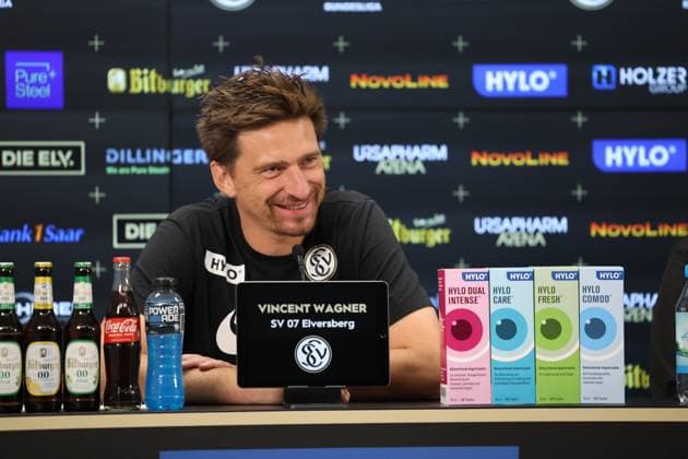 27.09.2025, Fussball, Herren, 2. Bundesliga, Saison 2025 2026, SV 07 Elversberg Holstein Kiel, Trainer Vincent Wagner (SV 07 Elversberg) Elversberg Ursapharm-Arena an der Kaiserlinde Saarland Deutschland (DEU) Copyright: xSebastianxBachx