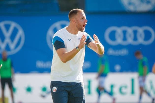 Trainer Daniel Brinkmann (Rostock) sind ist enttaeuscht, wuetend, frustriert, sauer ; GER, FC Hansa Rostock vs. TSV Havelse, Fußball, Männer, 3. Liga, 08.Spieltag, Spielzeit 2025 2026, 27.09.2025 Rostock Ostseestadion Mecklenburg - Vorpommern Deutschland