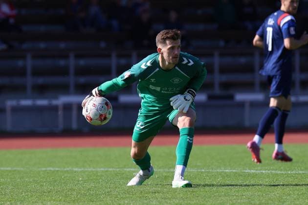 Fußball I Herren I Saison 2025 2026 I Regionalliga Nord I 11. Spieltag I 1. FC Phönix Lübeck - VfB Oldenburg I 27.09.2025 Jhonny Peitzmeier (1, VfB Oldenburg) Lübeck Buniamshof Schleswig-Holstein Deutschland Copyright: xLobeca MarcelxLienstädtx