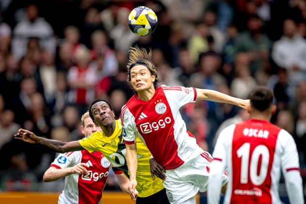 AFC Ajax Amsterdam defender Ko Itakura, NAC Breda midfielder Kamal Sowah during the match AFC Ajax Amsterdam vs NAC Breda at the Johan Cruijff ArenA for the Dutch Vriendenloterij Eredivisie season 2025-2026 in AMSTERDAM, Netherlands on 27 september 2025, (photo by Marcel van Dorst EYE4images DeFodi Images) AFC Ajax Amsterdam defender Ko Itakura, NAC Breda midfielder Kamal Sowah during the match AFC Ajax Amsterdam vs NAC Breda at the Johan Cruijff ArenA for the Dutch Vriendenloterij Eredivisie season 2025 2026 in AMSTERDAM, Netherlands on 27 september 2025, photo by Marcel van Dorst EYE4images DeFodi Images