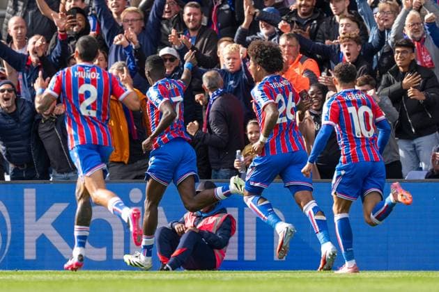 Crystal Palace v Liverpool Premier League 27 09 2025. GOAL 1-0 Crystal Palace midfielder Ismaila Sarr (7) celebrates the opening goal in during the Premier League match between Crystal Palace and Liverpool at Selhurst Park, London, England on 27 September 2025. London Selhurst Park Greater London England Editorial use only DataCo restrictions apply See www.football-dataco.com , Copyright: xStephenxFlynnx PSI-22929-0009