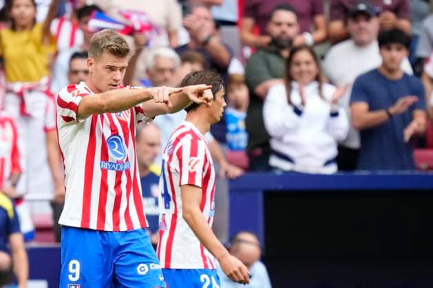 Atletico de Madrid v Real Madrid CF - LaLiga EA Sports Alexander Sorloth centre-forward of Atletico de Madrid and Norway celebrates after scoring his sides first goal during the LaLiga EA Sports match between Atletico de Madrid and Real Madrid CF at Riyadh Air Metropolitano on September 27, 2025 in Madrid, Spain. Madrid Spain  Copyright: xJosexBretonx originalFilename:bretonhernandez-atletico250927_npZxb.jpg