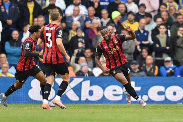Leeds United v Bournemouth Premier League 27 09 2025. GOAL Bournemouth forward Antoine Semenyo (24) celebrates scoring goal to go 0-1 during the Premier League match between Leeds United and Bournemouth at Elland Road, Leeds, England on 27 September 2025. Leeds Elland Road West Yorkshire England Editorial use only DataCo restrictions apply See www.football-dataco.com , Copyright: xIanxLyallx PSI-22912-0023