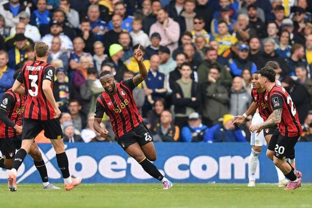 Leeds United v Bournemouth Premier League 27 09 2025. GOAL Bournemouth forward Antoine Semenyo (24) celebrates scoring goal to go 0-1 during the Premier League match between Leeds United and Bournemouth at Elland Road, Leeds, England on 27 September 2025. Leeds Elland Road West Yorkshire England Editorial use only DataCo restrictions apply See www.football-dataco.com , Copyright: xIanxLyallx PSI-22912-0024