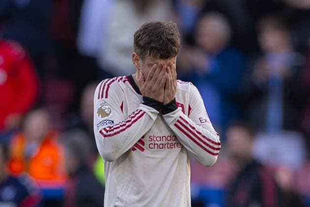 Football - FA Premier League - Crystal Palace FC v Liverpool FC LONDON, ENGLAND - Saturday, September 27, 2025: Liverpool s Milos Kerkez looks dejected following his side s 2-1 defeat after the FA Premier League match between Crystal Palace FC and Liverpool FC at Selhurst Park. (Photo by David Rawcliffe Propaganda) LONDON Selhurst Park GREATER LONDON ENGLAND  Copyright: xDavidxRawcliffex P2025-09-27-Crystal_Palace_Liverpool-140