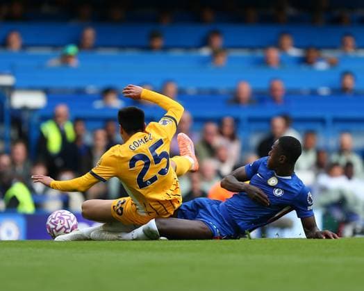 London, England, September 27 2025: Diego Gomez (25 Brighton & Hove Albion) tackled by Trevoh Chalobah (23 Chelsea) during the Premier League game between Chelsea and Brighton & Hove Albion at Stamford Bridge in London, England. (Photo by Jay Patel Sports Press Photo SPP) Copyright: xJayxPatel SportsxPressxPhoto SPPx Sportspressphoto_SPR33237