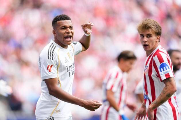 September 27, 2025, Madrid, Madrid, Spain: Kylian Mbappe of Real Madrid CF gestures during the Spanish League, LaLiga EA Sports, football match played between Atletico de Madrid and Real Madrid at Riyadh Air Metropolitano stadium on September 27, 2025, in Madrid, Spain. Madrid Spain - ZUMAa181 20250927_zaa_a181_196 Copyright: xOscarxJ.xBarrosox