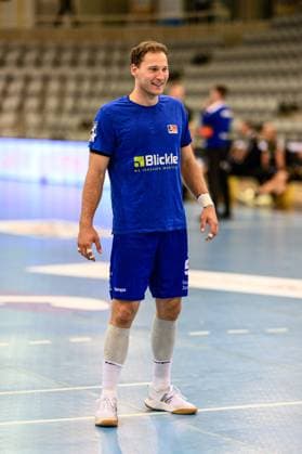 Heinzelmann, Tobias (Kreislaeufer, HBW Balingen-Weilstetten, 28), bei der Erwaermung. GER, Bayern, HSC 2000 Coburg gegen HBW Balingen-Weilstetten, 2. Handball Bundesliga, Handball, 5.Spieltag, Saison 2025 2026, 19.30 Uhr, Samstag, 27.09.2025 GER, Bayern, HSC 2000 Coburg gegen HBW Balingen-Weilstetten, 2. Handball Bundesliga, Handball, 5.Spieltag, Saison 2025 2026, 19.30 Uhr, Samstag, 27.09.2025 Coburg Copyright: xEibner-Pressefoto MartinxHerbstx EP_MHT
