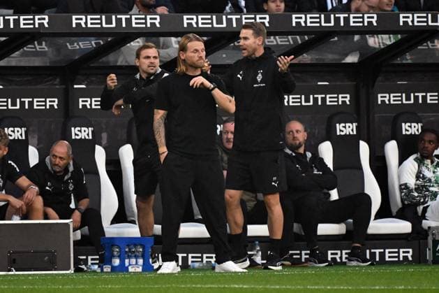 27.09.2025, xjhx, Fussball 1.Bundesliga, Borussia Moenchengladbach - Eintracht Frankfurt v.l. Trainer Eugen Polanski (Borussia Mönchengladbach) (DFL DFB REGULATIONS PROHIBIT ANY USE OF PHOTOGRAPHS as IMAGE SEQUENCES and or QUASI-VIDEO) Moenchengladbach