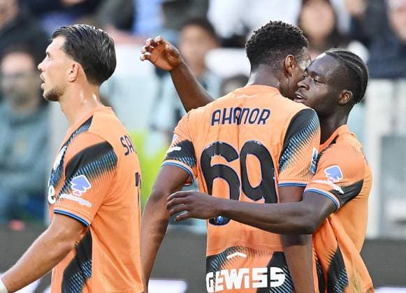 September 27, 2025, Turin: Atalanta s Ibrahim Sulemana Kakari jubilates after scoring the gol (0-1) during the talian Serie A soccer match Juventus FC vs Atalanta at the Allianz Stadium in Turin, Italy, 27 september 2025 ANSA ALESSANDRO DI MARCO. Serie A: Juventus-Atalanta  - ZUMAa110 20250927_zaf_a110_047 Copyright: xAlessandroxDixMarcox