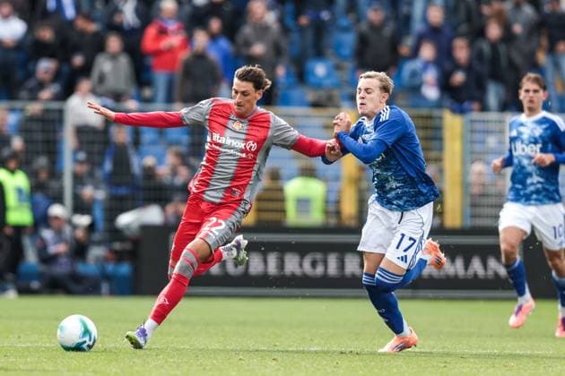 Como 1907 v US Cremonese - Serie A The contrast between Romano Floriani Mussolini of US Cremonese and Jesus Rodriguez of Como 1907 occurs during the Serie A football match between Como 1907 and US Cremonese in Como, Italy, on September 27, 2025, at Stadio Giuseppe Sinigaglia. Como Italy  Copyright: xEmanuelexComincinix originalFilename:comincini-como1907250927_npjbE.jpg