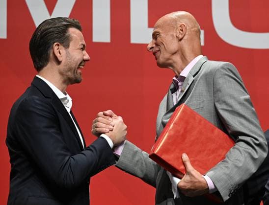 27.09.2025 , xophax, Fussball 1.Bundesliga, 1.FC Koeln Mitgliederversammlung , Präsidentenwahl. Rhein Energie Stadion Jahreshauptversammlung am Samstag den 27.09.2025. 1.FC Köln Team Stobbe gewinnt die Wahl. Thomas Kessler und Jörn Stobbe , rechts Koeln