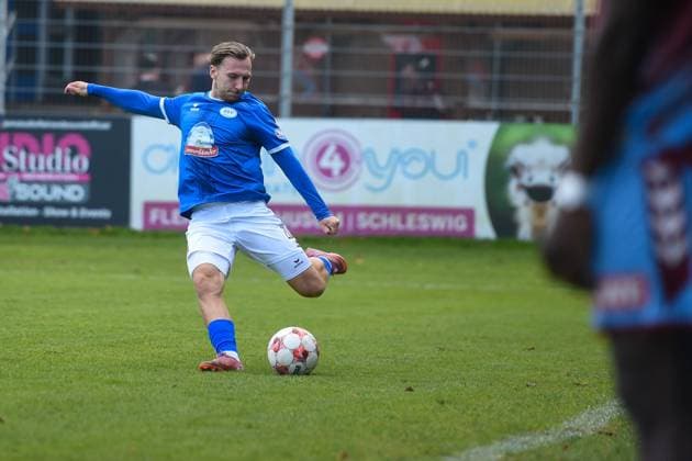 Fußball I Herren I Saison 2025-2026 I Regionalliga Nord I 11. Spieltag I SC Weiche Flensburg 08 - SSV Jeddeloh II I 27.09.2025 Tim Janßen (20, SSV Jeddeloh II) Copyright: xLobeca JanxKirschnerx