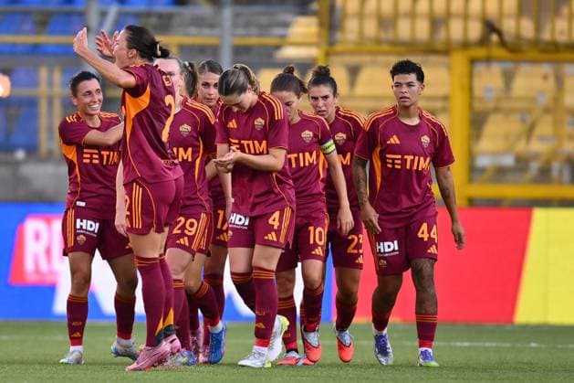 CALCIO - Serie A - Serie A Women’s Cup - Final - Juventus FC vs AS Roma Emilie Haavi of A.S. Roma Femminile celebrates after scoring the goal of 1-1 during the Serie A Women s Cup Final between Juventus F.C. and A.S. Roma at Romeo Menti Stadium on September 27, 2025 in Castellammare di Stabia, Italy Castellammare di Stabia (NA) Italy  Copyright: xIPAxSport ABACAx