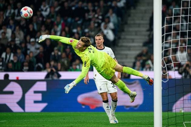 MOENCHENGLADBACH, GERMANY - 27 SEPTEMBER, 2025: Moritz Nicolas - The football match of Bundesliga Borussia Moenchengladbach vs Eintracht Frankfurt at Borussia Park.  Copyright: xVITALIIxKLIUIEVx