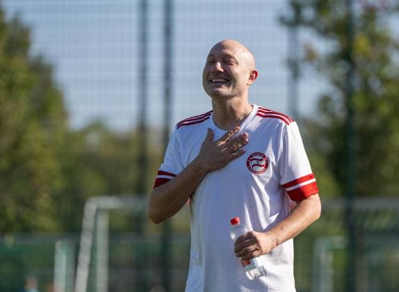 Fußball, Herren, Saison 2025 2026, NOFV Oberliga Nord, SV Sparta Lichtenberg, Feier zur Namensgebung, Sportanlage Fischerstraße wird zum Paul-Kalkbrenner-Sportfeld, Paul Kalkbrenner (Namensgeber des Paul-Kalkbrenner-Sportfeldes), 27.09. 2025, Copyright: xMatthiasxKochx