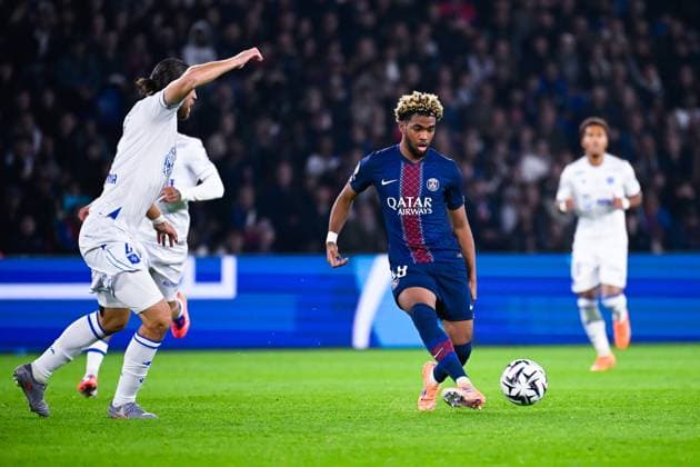FOOTBALL : PSG vs Auxerre - Ligue1 - 27 09 2025 Ibrahim Mbaye ( 49 - PSG ) during the Ligue 1 match between Paris Saint Germain and AJ Auxerre at Parc Des Princes on September 27 , 2025 in Paris, France. ( Photo by Federico Pestelini PsnewZ ) - ParisFrance  Copyright: xFedericoxPestelinix