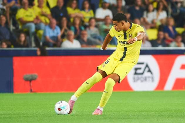 Santiago Mourino (Villarreal CF) during the LaLiga EA Sports match between Villarreal CF and Athletic Club at Estadio de la Ceramica on September 27, 2025 in Villarreal, Spain. (Photo by Maria Jose Segovia DeFodi Images) Santiago Mourino Villarreal CF during the LaLiga EA Sports match between Villarreal CF and Athletic Club at Estadio de la Ceramica on September 27, 2025 in Villarreal, Spain Photo by Maria Jose Segovia DeFodi Images